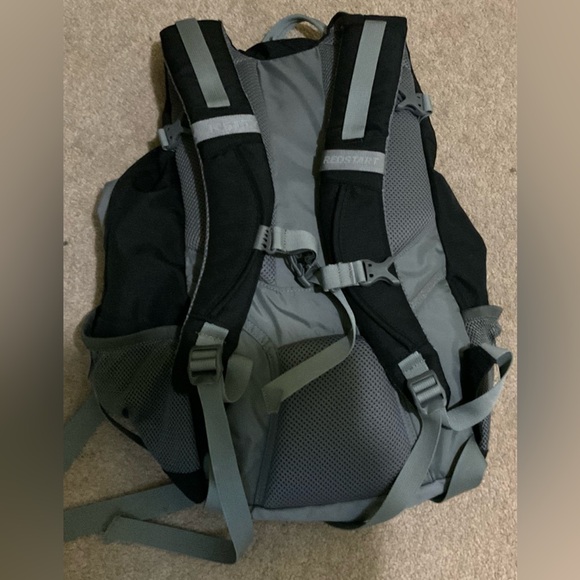 Kelty Backpack - Picture 2 of 4